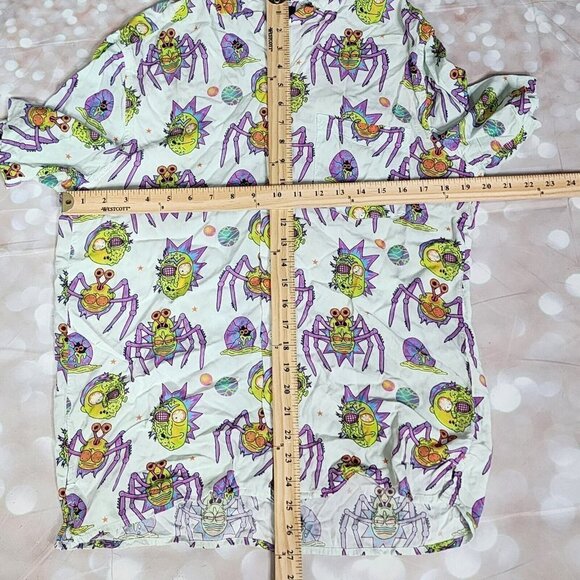 Cartoon Network Men’s Rick and Morty Zombie Shirt Button Down Short Sleeve Small - Picture 9 of 11